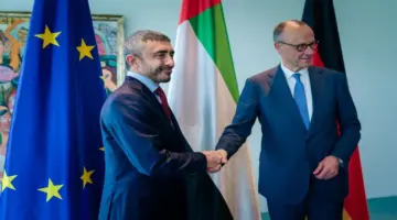 خلال لقائه عبدالله بن زايد.. المستشار الألماني يجدد تضامن بلاده مع الإمارات وإدانتها للاعتداءات الإرهابية الغادرة